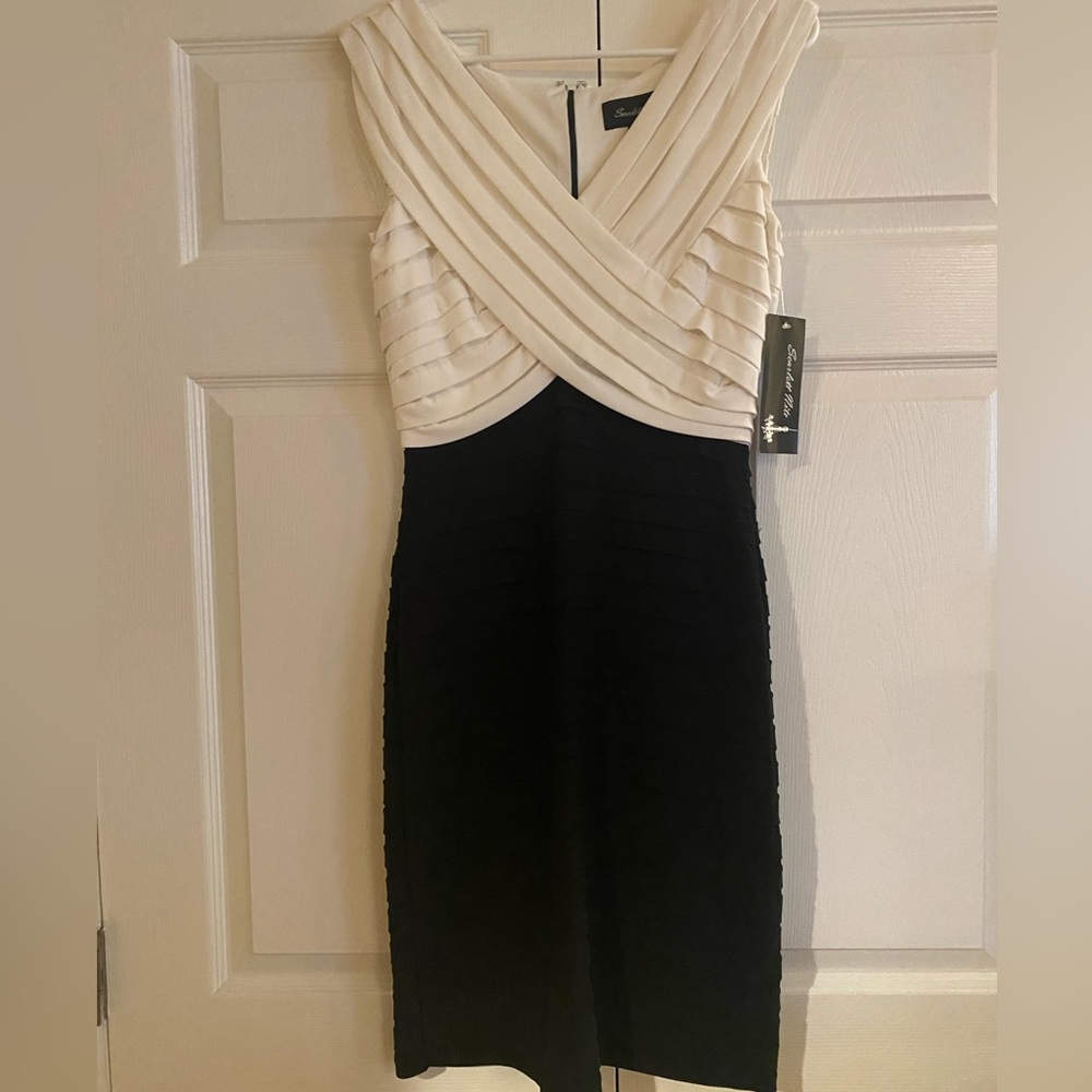 Black and White Sleeveless Cocktail Dress M